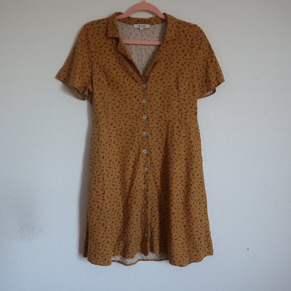 Madewell Dresses & Skirts - Madewell Ditsy Floral Button-Front Dress with Pockets - Size 6 -
